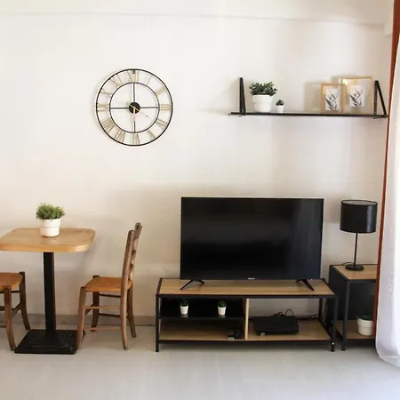 Appartement Marco Polo - Calme Avec Parking Prive - 2 Piscines - Proche Des Plages - Wifi - Clim Mandelieu